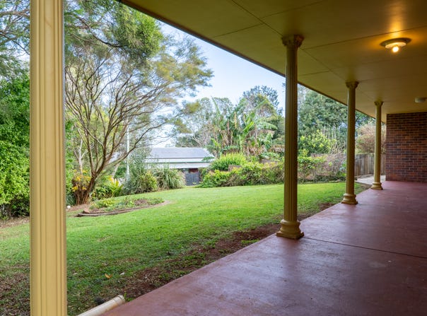 15 Cypress Court, Beechmont, Qld 4211