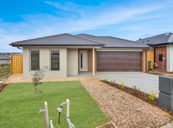 6 Mollyan Avenue, Charlemont, Vic 3217