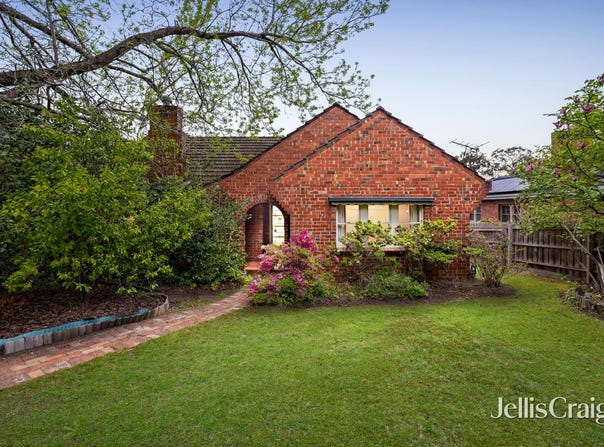 36 Lucknow Street, Mitcham, Vic 3132