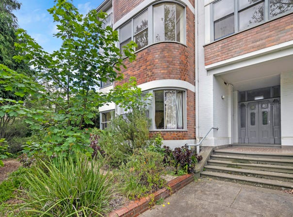2/4 Lyons Street South, Ballarat Central, Vic 3350