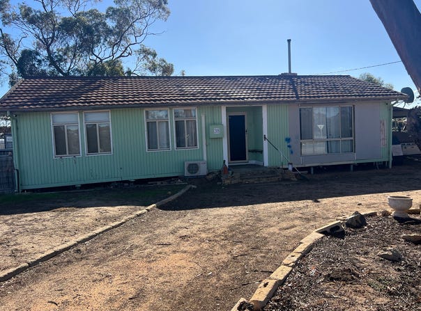 38 Mitchell Terrace, Nungarin, WA 6490
