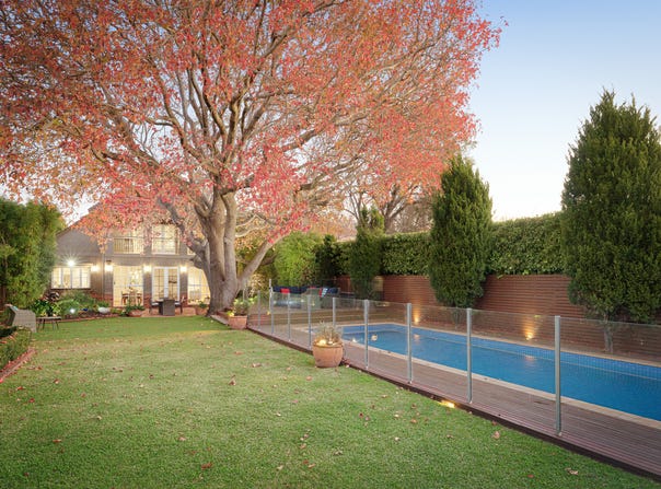 25 Kinane Street, Brighton, Vic 3186
