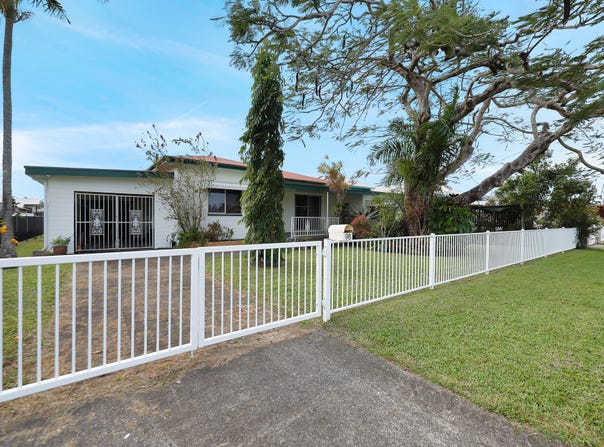 98 Donaldson Street, West Mackay, Qld 4740
