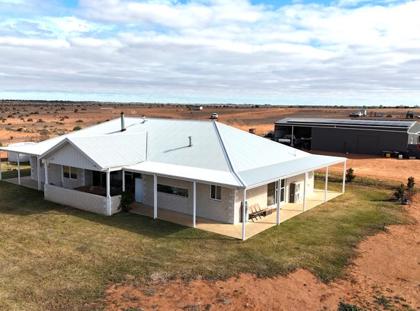 “Wolara Station” 624F Anabranch Mail Road, Anabranch South, NSW 2648