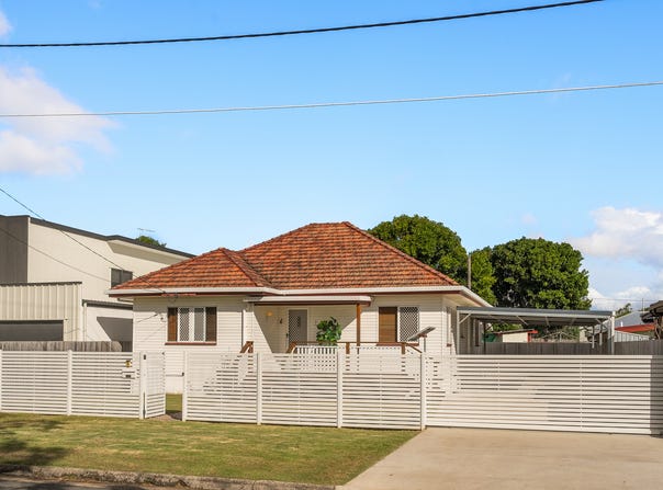 7 Ewart Street, Clontarf, Qld 4019