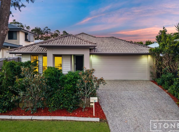 4 Grand Terrace, Waterford, Qld 4133