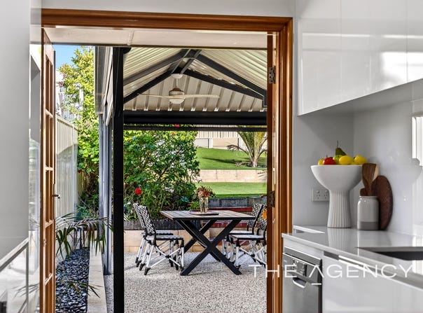 34B Hanley Place, Hillarys, WA 6025