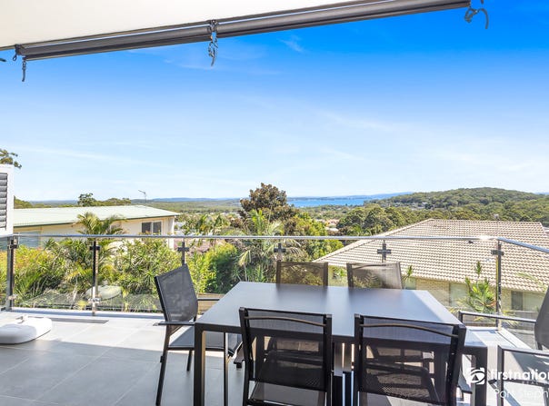 2/12 Dart Place, Corlette, NSW 2315