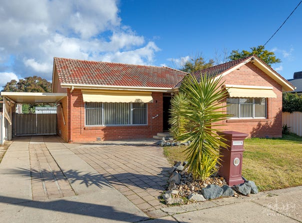 77 WILSON STREET, Wodonga, Vic 3690