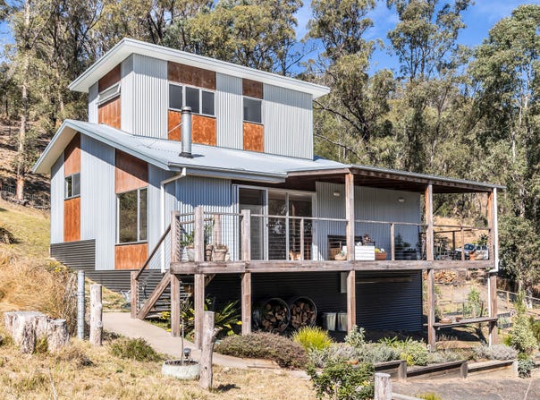 23 Gillespie Street, Cobargo, NSW 2550