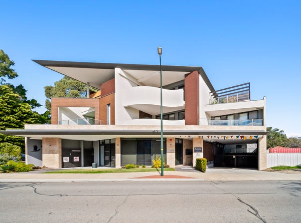 109/8 Willcock St, Ardross, WA 6153