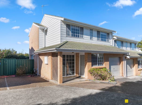 4/13 Hopetoun Street, Woonona, NSW 2517