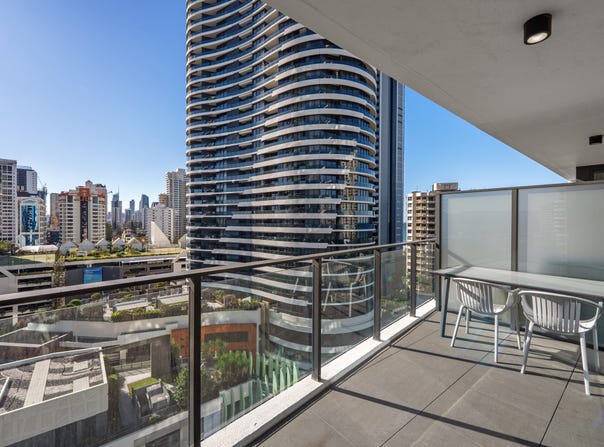 24/14 Elizabeth Avenue, Broadbeach, Qld 4218
