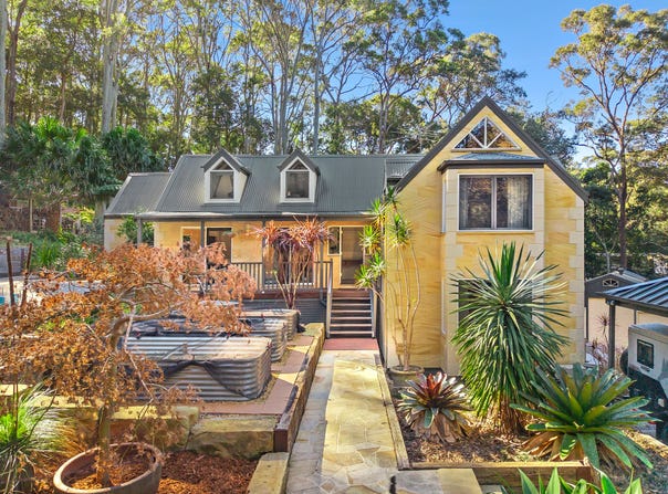 82B Cabbage Tree Road, Bayview, NSW 2104