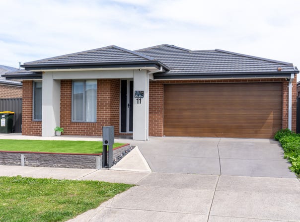 11 Flame Rd, Kalkallo, Vic 3064