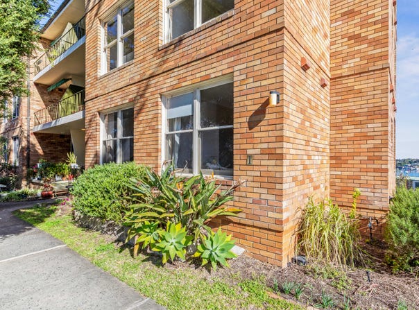 2/1 Landenburg Place, Greenwich, NSW 2065