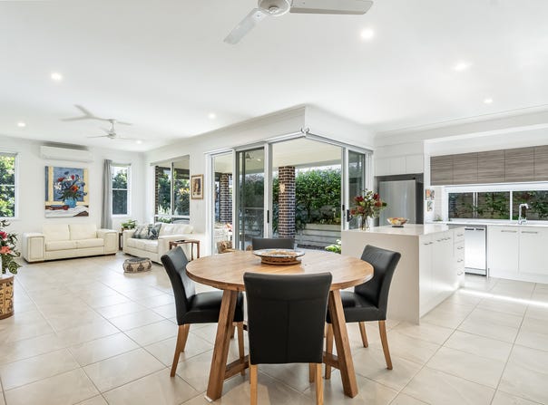 122 Stoneyhurst Drive, Lennox Head, NSW 2478