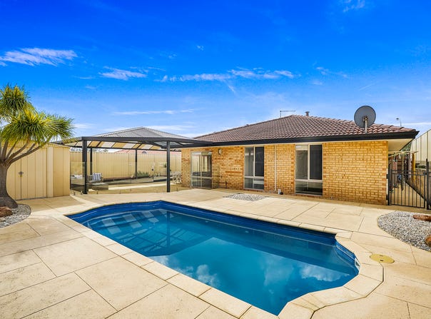 15 Tripoli Mews, Currambine, WA 6028