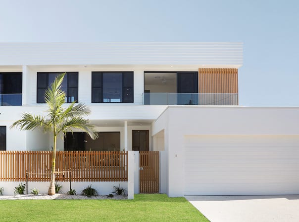2 Helena Street, Biggera Waters, Qld 4216