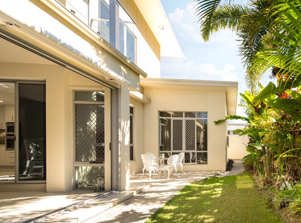108 Compass Drive, Biggera Waters, Qld 4216