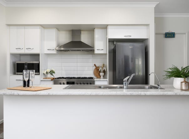 83 Fyshburn Drive, Cooloola Cove, Qld 4580