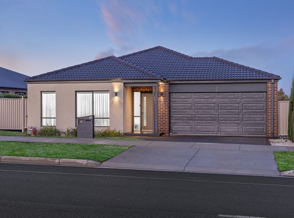 22 Royal York Road, Winter Valley, Vic 3358