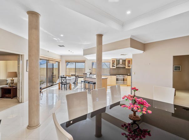 21 Kilchurn Promenade, Darch, WA 6065