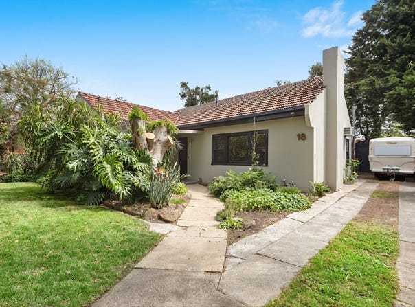 18 Elm Grove, Parkdale, Vic 3195
