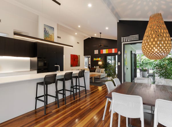9 Flagship Court, Castaways Beach, Qld 4567