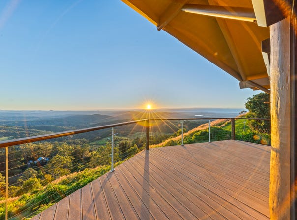 11 Eagles Nest Court, Bald Knob, Qld 4552