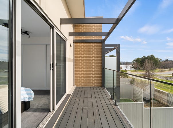 118/161 Mortimer Lewis Drive, Greenway, ACT 2900