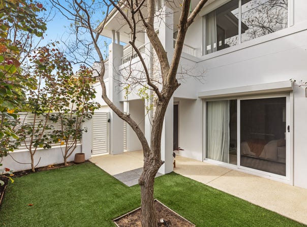 38 Brockway Road, Claremont, WA 6010