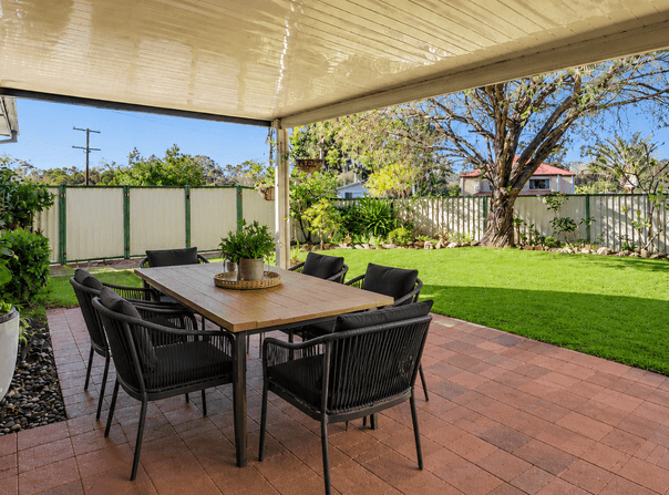 1/215 Government Road, Labrador, Qld 4215