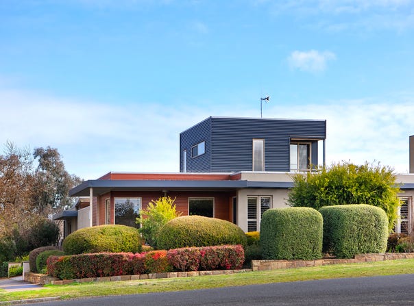 14 Edward Street, Castlemaine, Vic 3450
