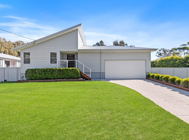 1 Native Way, Moruya Heads, NSW 2537
