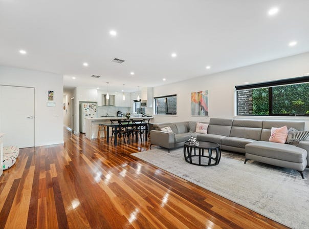 71 Seventh Avenue, Altona North, Vic 3025
