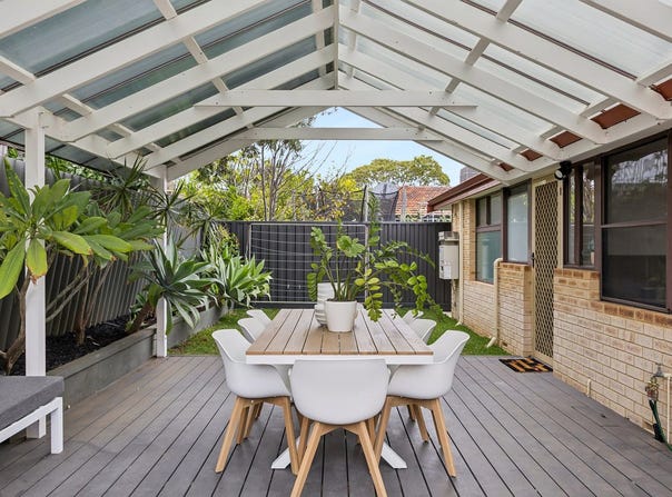 16 Ostend Road, Scarborough, WA 6019