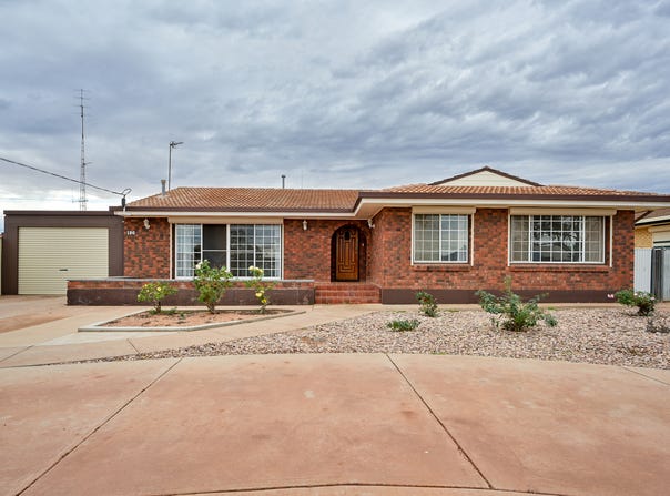 120 Charles Avenue, Whyalla Norrie, SA 5608