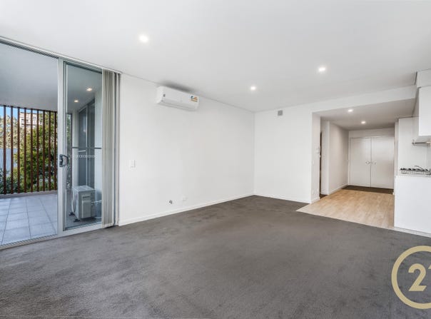 6/57-59 Lachlan Street, Warwick Farm, NSW 2170