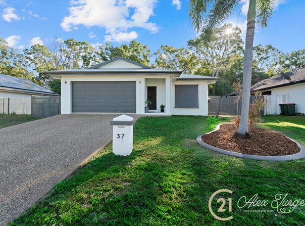 37 Eshelby Street, Bushland Beach, Qld 4818