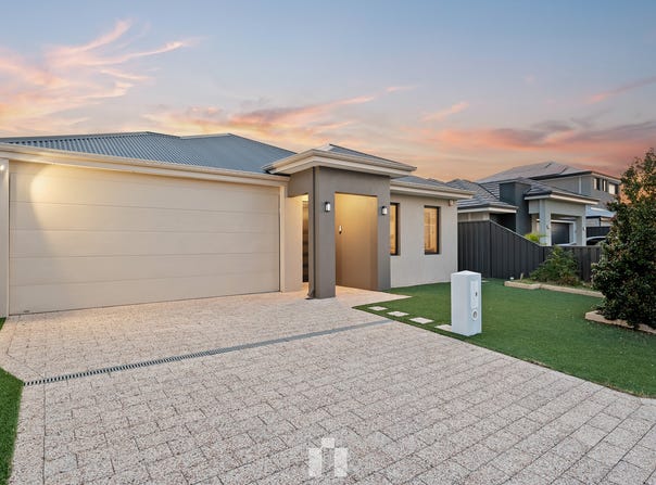 8 Solitaire Road, Treeby, WA 6164