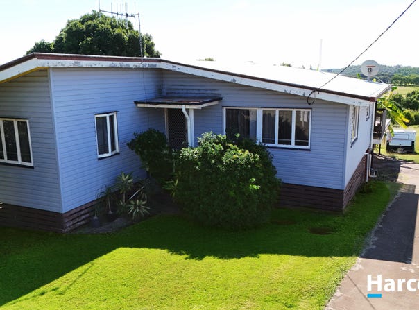 17 Oakes Street, Childers, Qld 4660