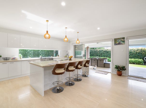 44 Hollingsworth Crescent, Callala Bay, NSW 2540