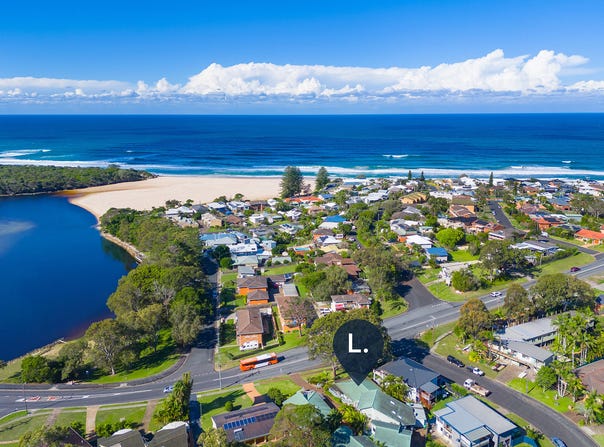 2/1649 Ocean Drive, Lake Cathie, NSW 2445