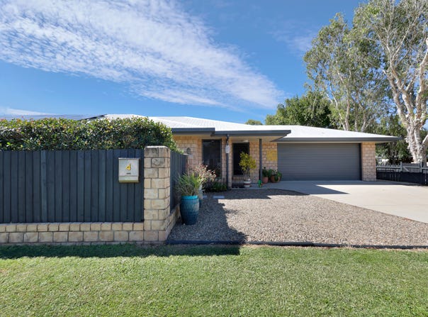 4-6 Corella Way, Blacks Beach, Qld 4740