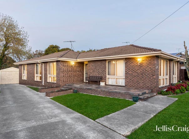 11 Cranmere Avenue, Belmont, Vic 3216