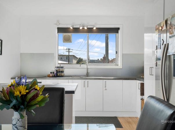 7/5 Marsh Street, New Town, Tas 7008