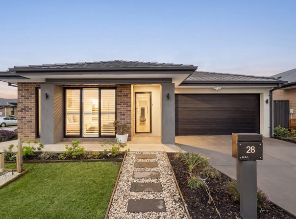 28 Athenaeum Avenue, Clyde North, Vic 3978