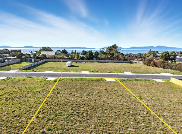 8 Syntax Court, Swansea, Tas 7190