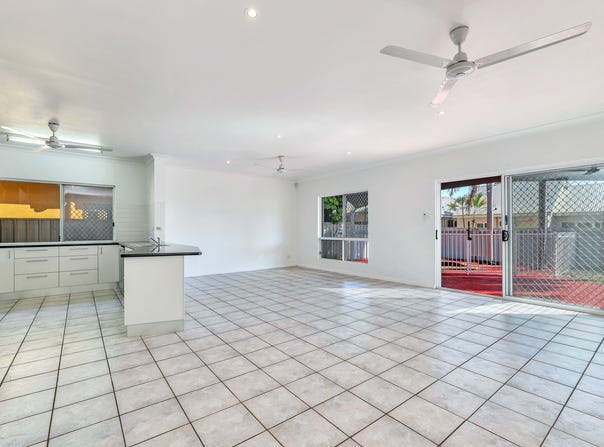 4 Halkitis Court, Coconut Grove, NT 0810